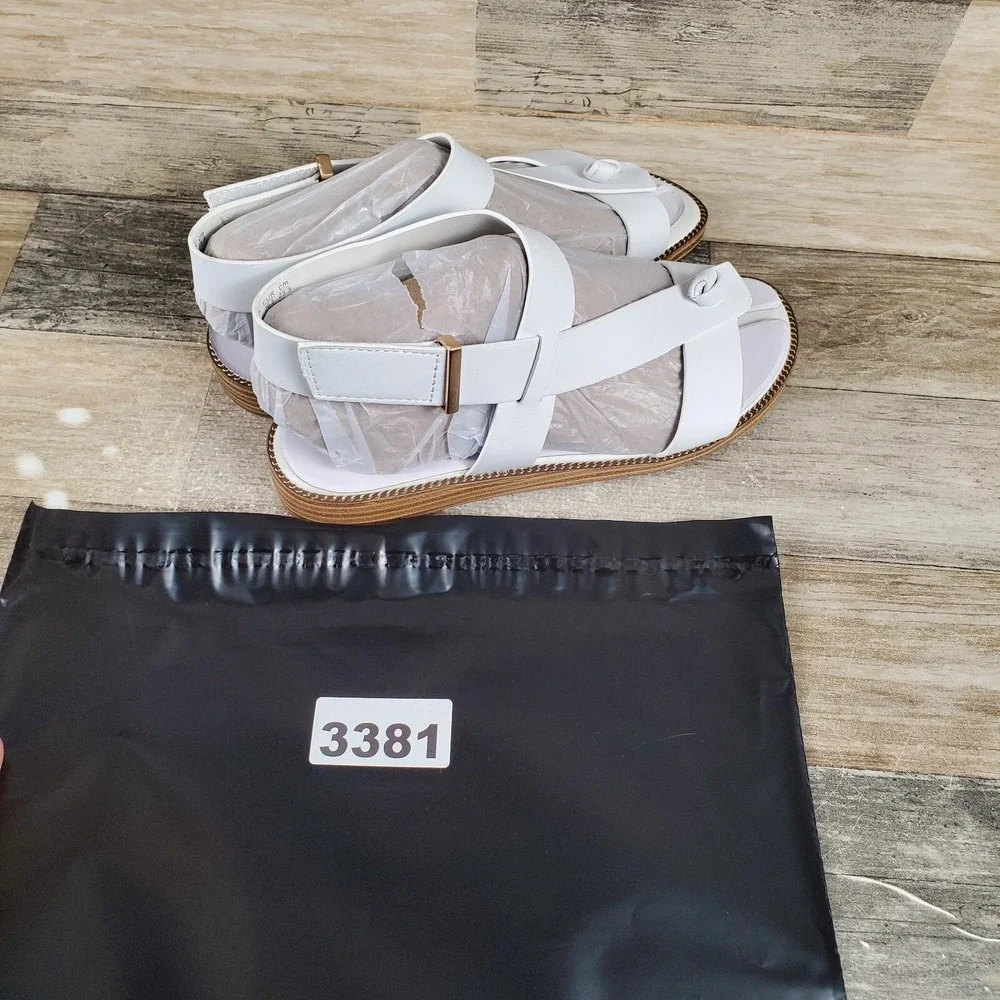 Franco Sarto Glenni Womens Sandals Sz 6.5 M White Leather Ankle Strap Strappy